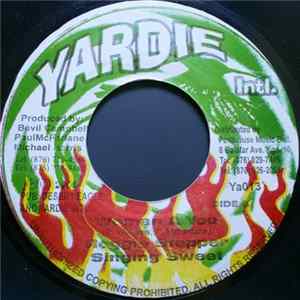 Reggie Stepper, Singing Sweet - Woman A You FLAC