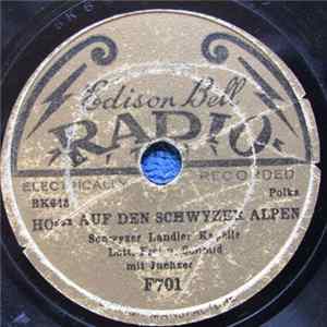 Ländler Trio Lott, Frei u. Schmid - Hoch Auf Den Schwyzer Alpen / Ein Flotter Tänzer FLAC